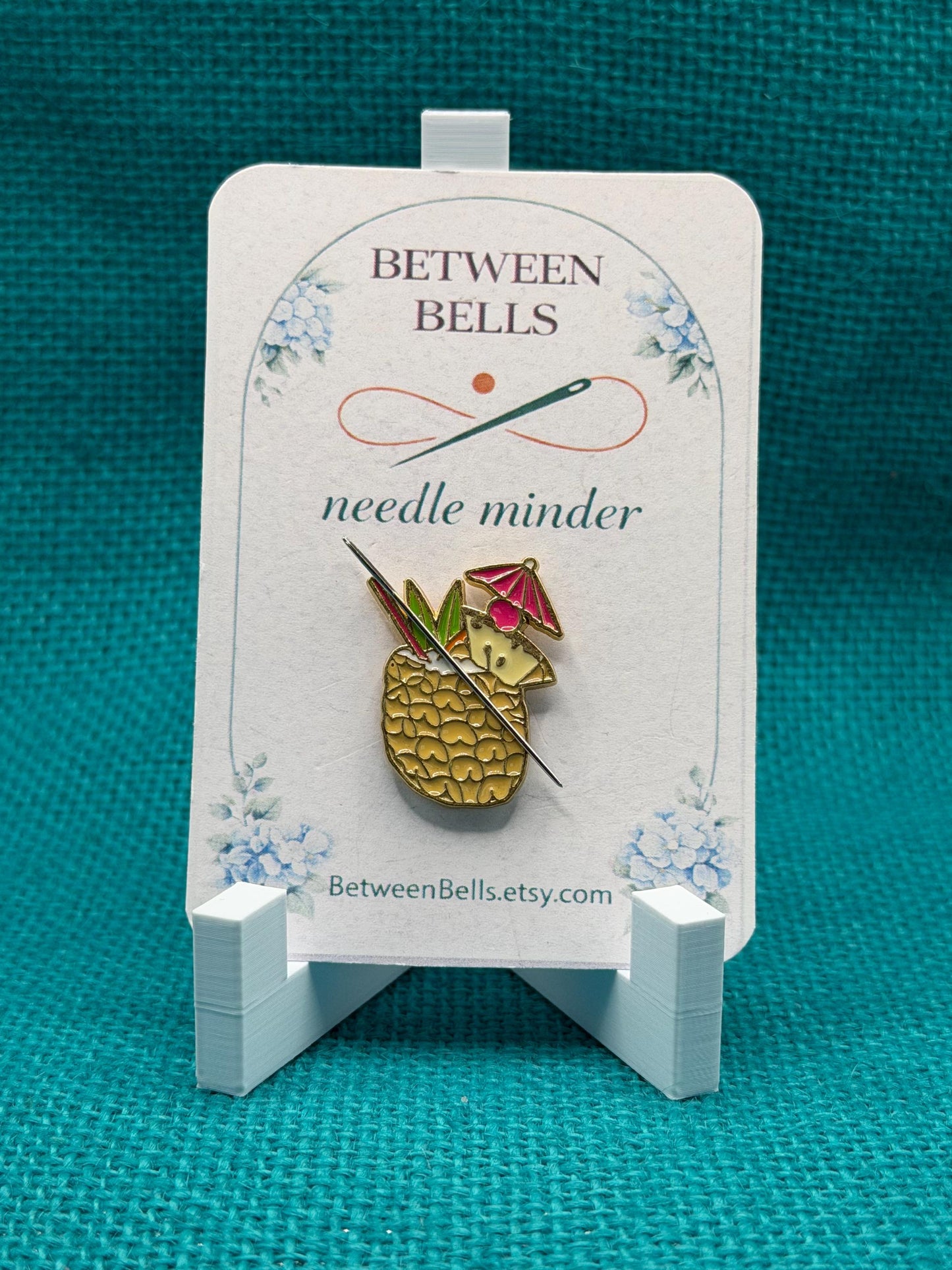 Pineapple Drink Needle Minder | Tropical Cocktail Magnet | Beach Summer Accessory | Vacation Vibes | Cross Stitch Needle Holder