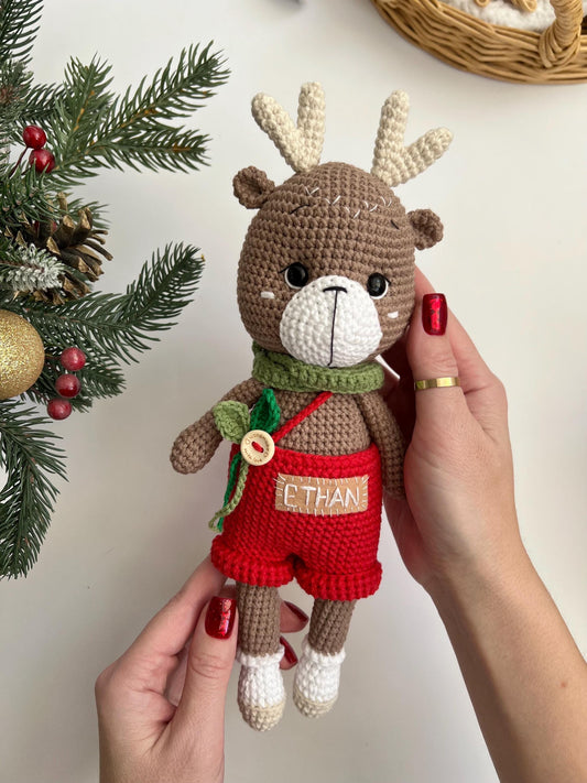 Personalized winter deer crochet, handmade Christmas reindeer, baby first Christmas gift, moose amigurumi toy, christening gift
