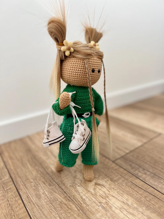 Stylish personalized crochet portrait doll, toddler Christmas gift idea, custom amigurumi doll from photo, daughter holiday gift