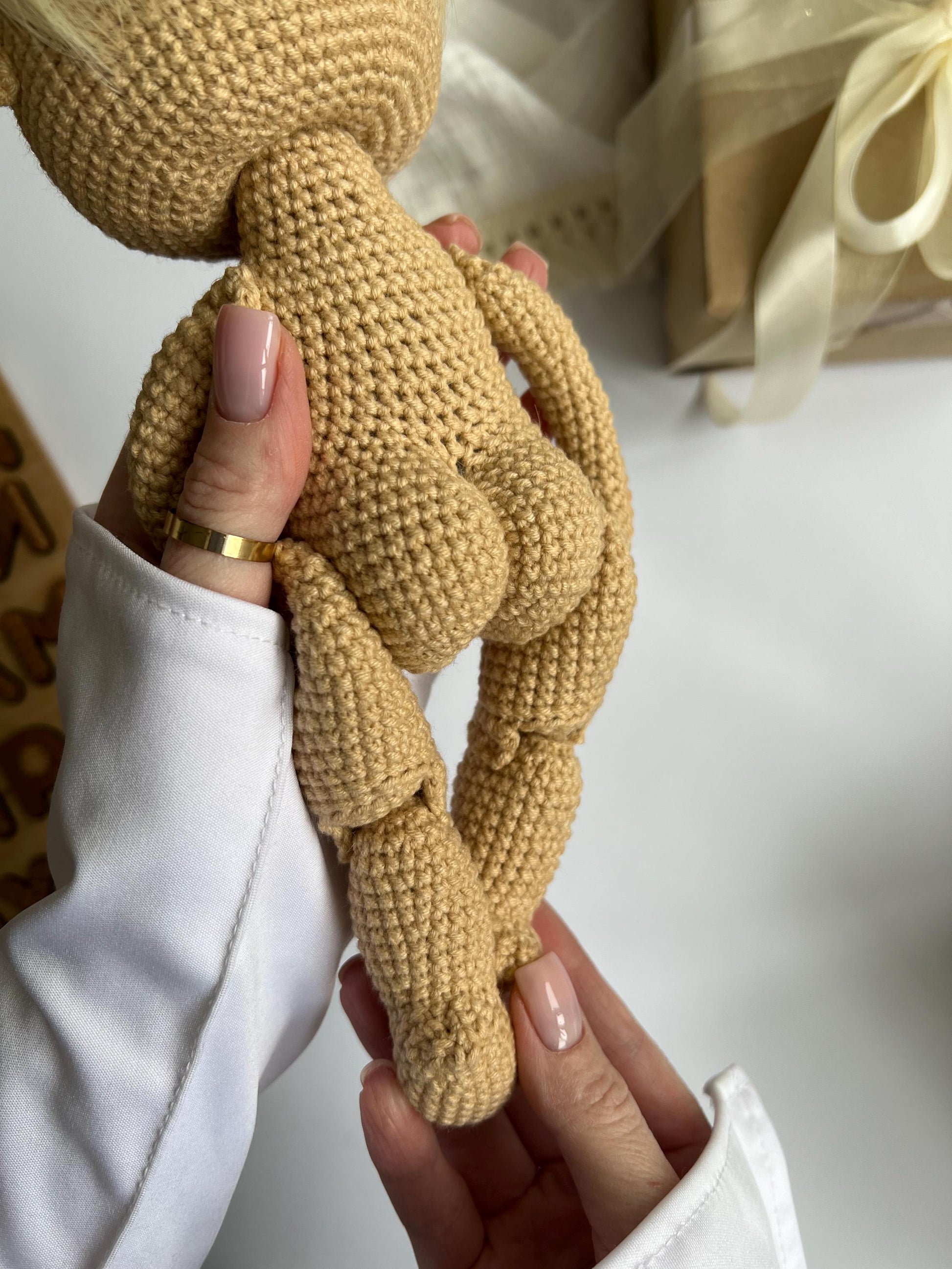 Custom crochet portrait doll from photo, unique personalized kids Christmas gift, stuffed plushies doll amigurumi, grandchild holiday gift