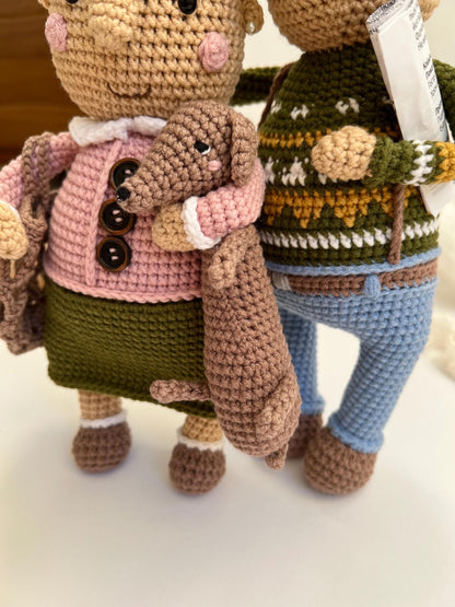 Adorable Crochet Grandparent Dolls: Perfect Presents for Grandma and Grandpa