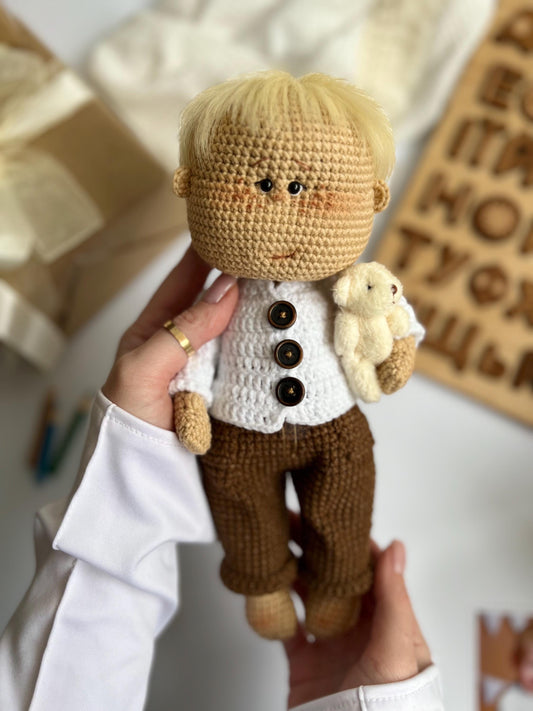 Custom crochet portrait doll from photo, unique personalized kids Christmas gift, stuffed plushies doll amigurumi, grandchild holiday gift