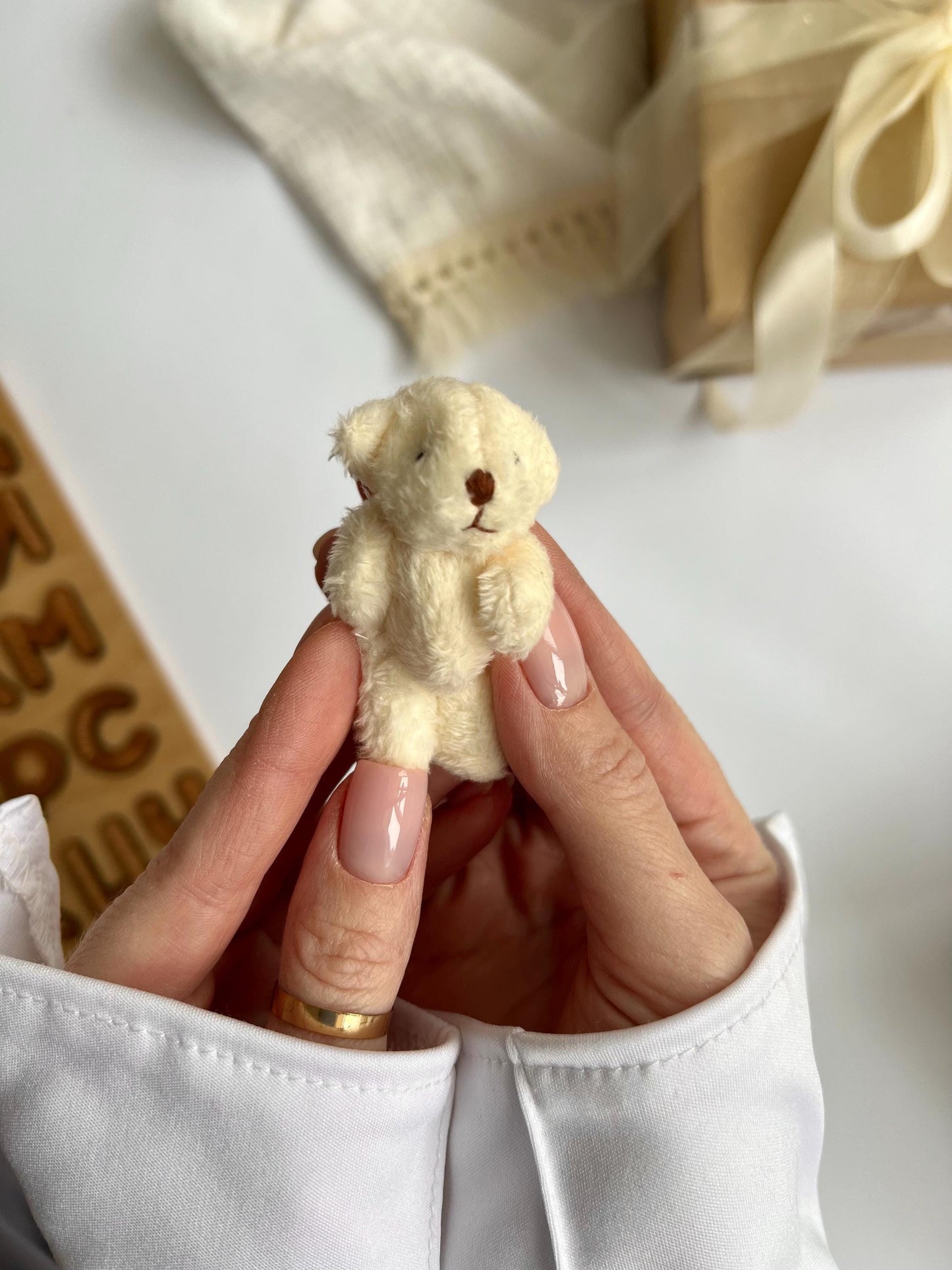 Custom crochet portrait doll from photo, unique personalized kids Christmas gift, stuffed plushies doll amigurumi, grandchild holiday gift