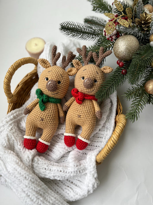 Cute Christmas crochet set of 2 reindeers, winter deer amigurumi toy, grandchild Holidays gift, siblings gift, handmade moose toy