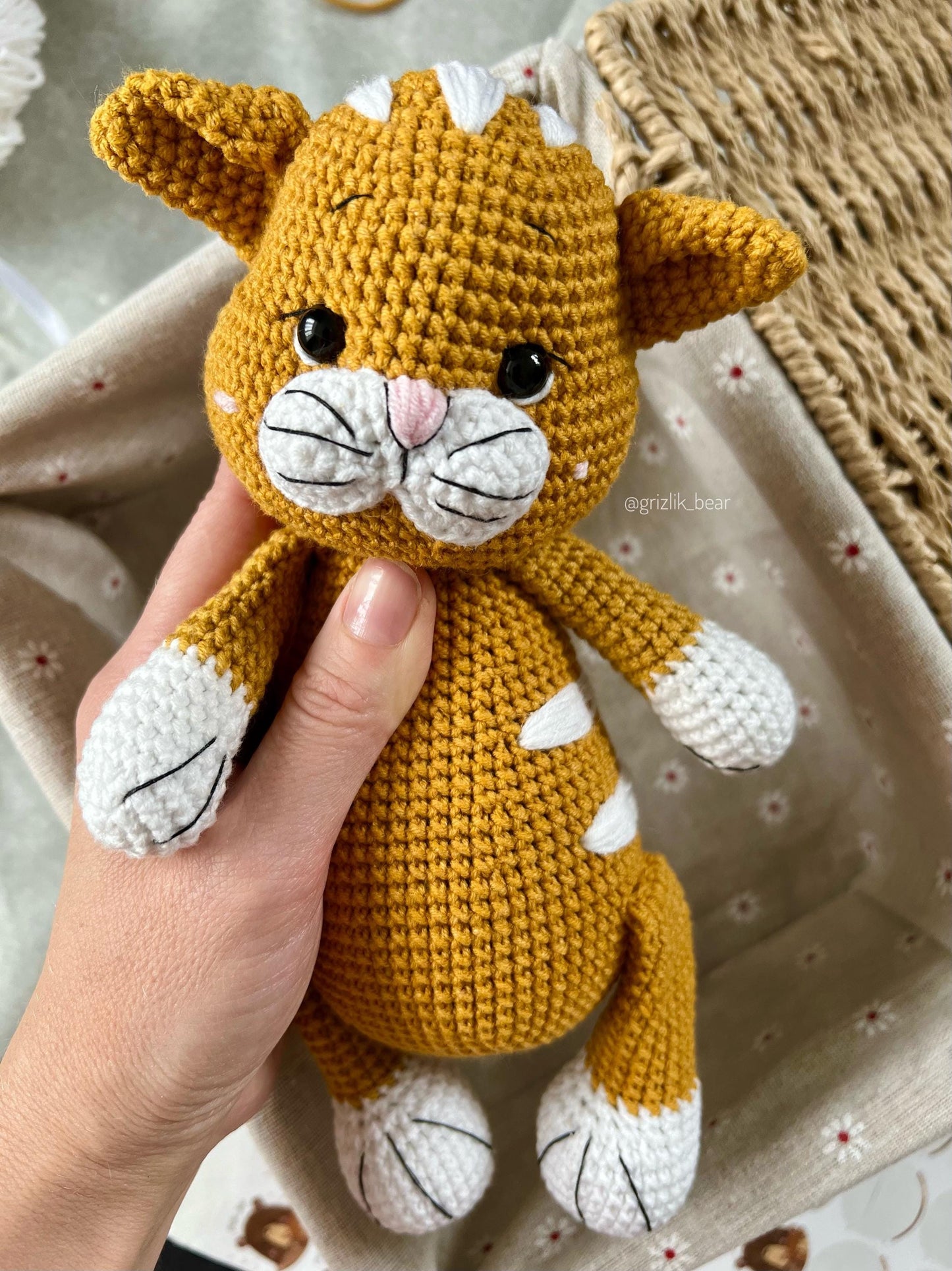 Custom crochet chubby tuxedo cat amigurumi, first Christmas gift, handmade organic toys, kitty soft stuffed animal, cat lover gift