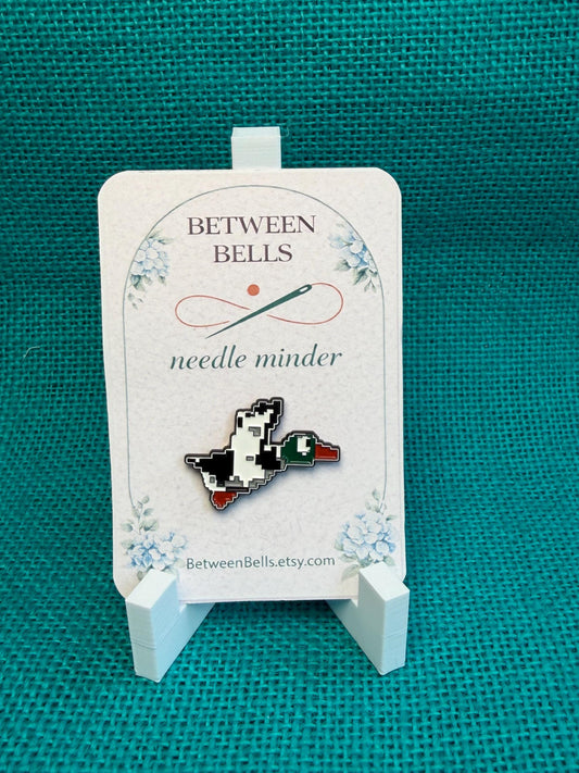 Pixel Duck Needle Minder | Retro 8-Bit Gaming Embroidery Tool