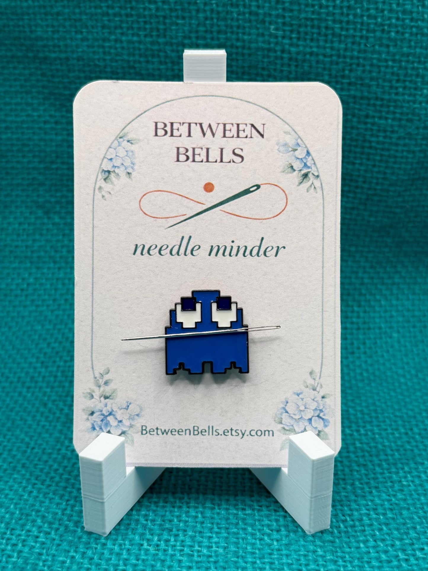 Pixel Ghost Needle Minder | Retro Arcade Magnetic Holder for Stitching