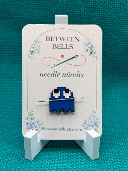 Pixel Ghost Needle Minder | Retro Arcade Magnetic Holder for Stitching