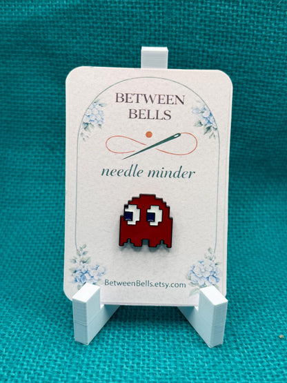 Deep Red Pixel Ghost Needle Minder | Retro Arcade Magnetic Holder for Stitching
