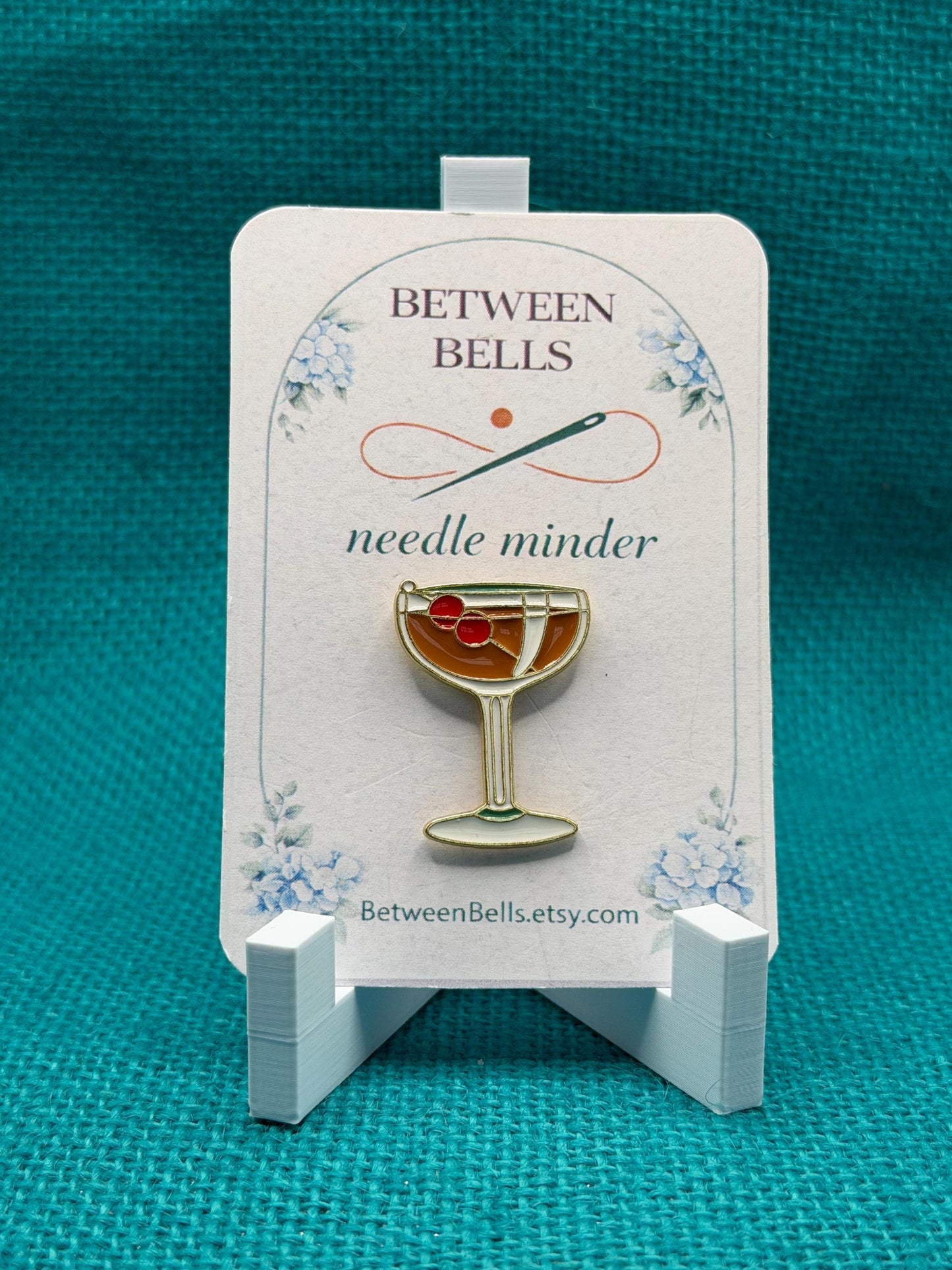 Cherry Cocktail Needle Minder | Vintage Drink Magnet | Bar Cart Aesthetic | Classic Cocktail Design | Cross Stitch Needle Holder