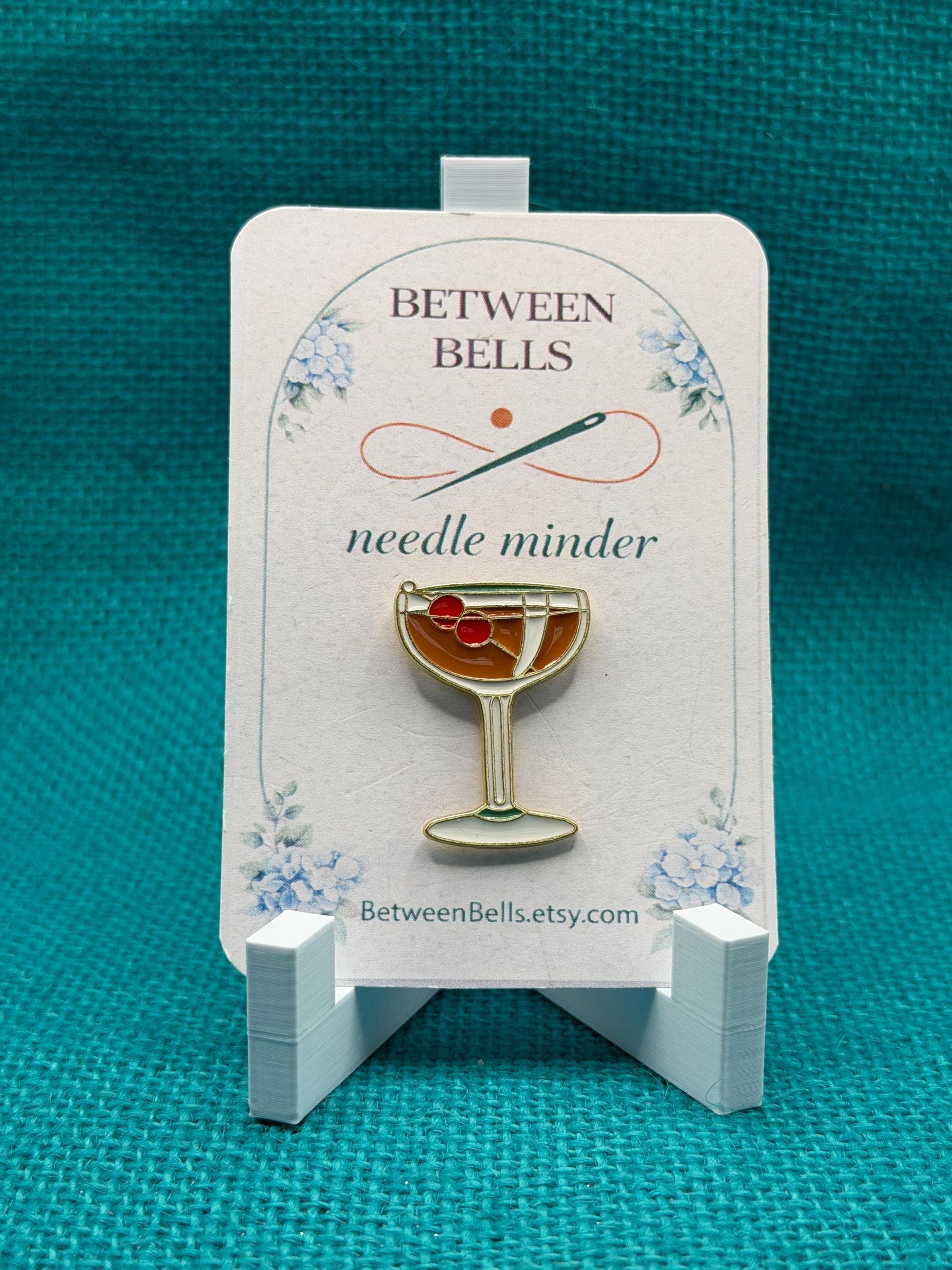 Cherry Cocktail Needle Minder | Vintage Drink Magnet | Bar Cart Aesthetic | Classic Cocktail Design | Cross Stitch Needle Holder