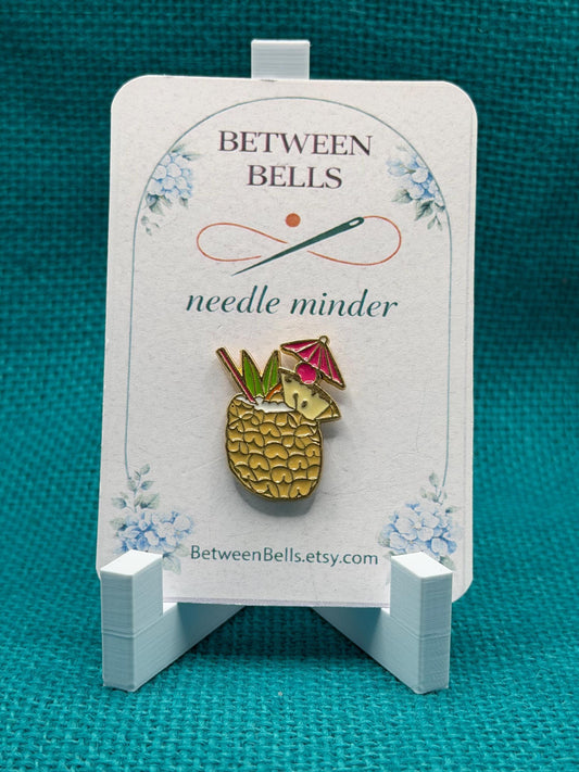 Pineapple Drink Needle Minder | Tropical Cocktail Magnet | Beach Summer Accessory | Vacation Vibes | Cross Stitch Needle Holder