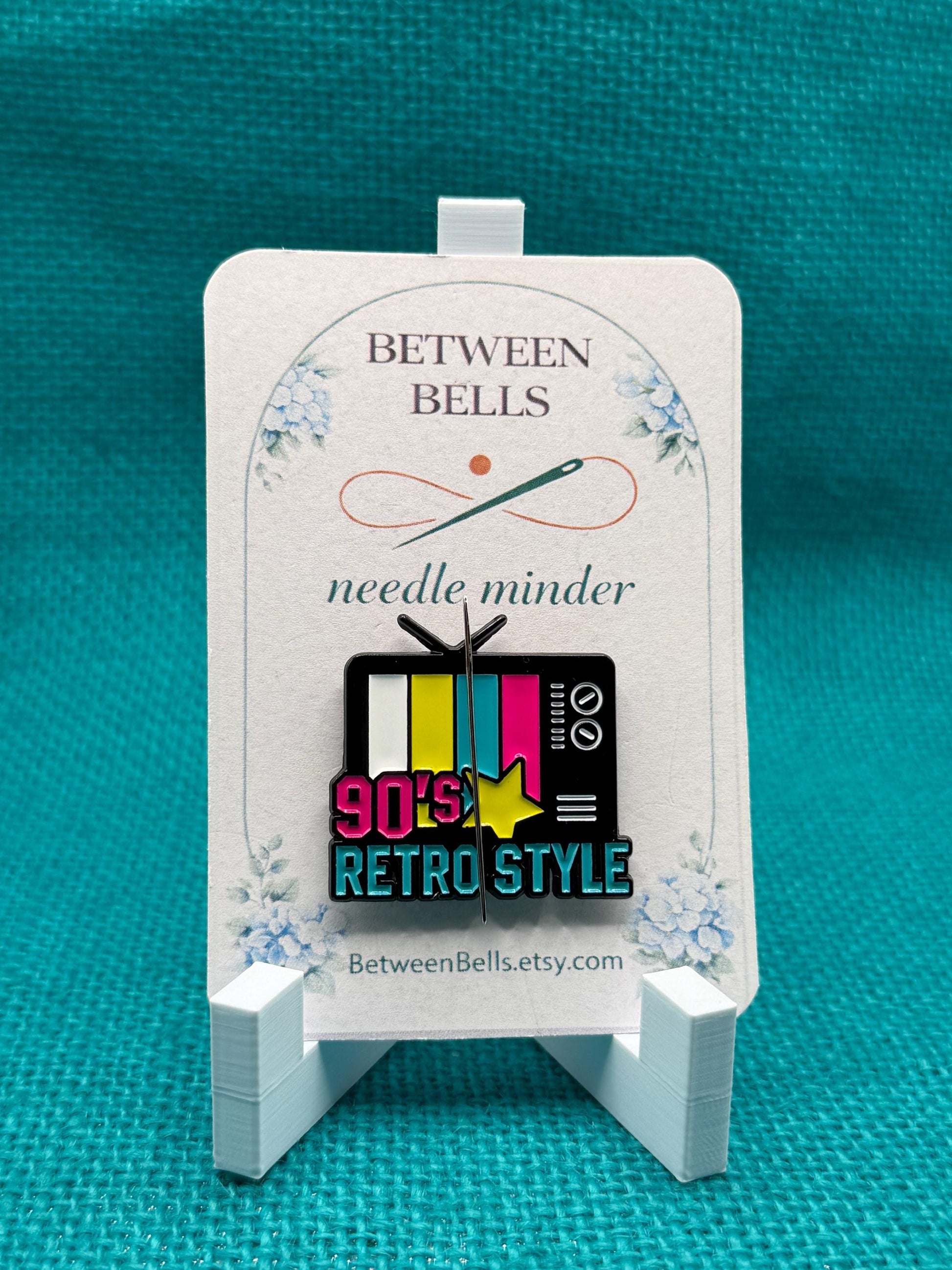 90s Retro Style Needle Minder | Vintage TV Magnet | Nostalgia Aesthetic | Throwback Design | Cross Stitch Needle Holder