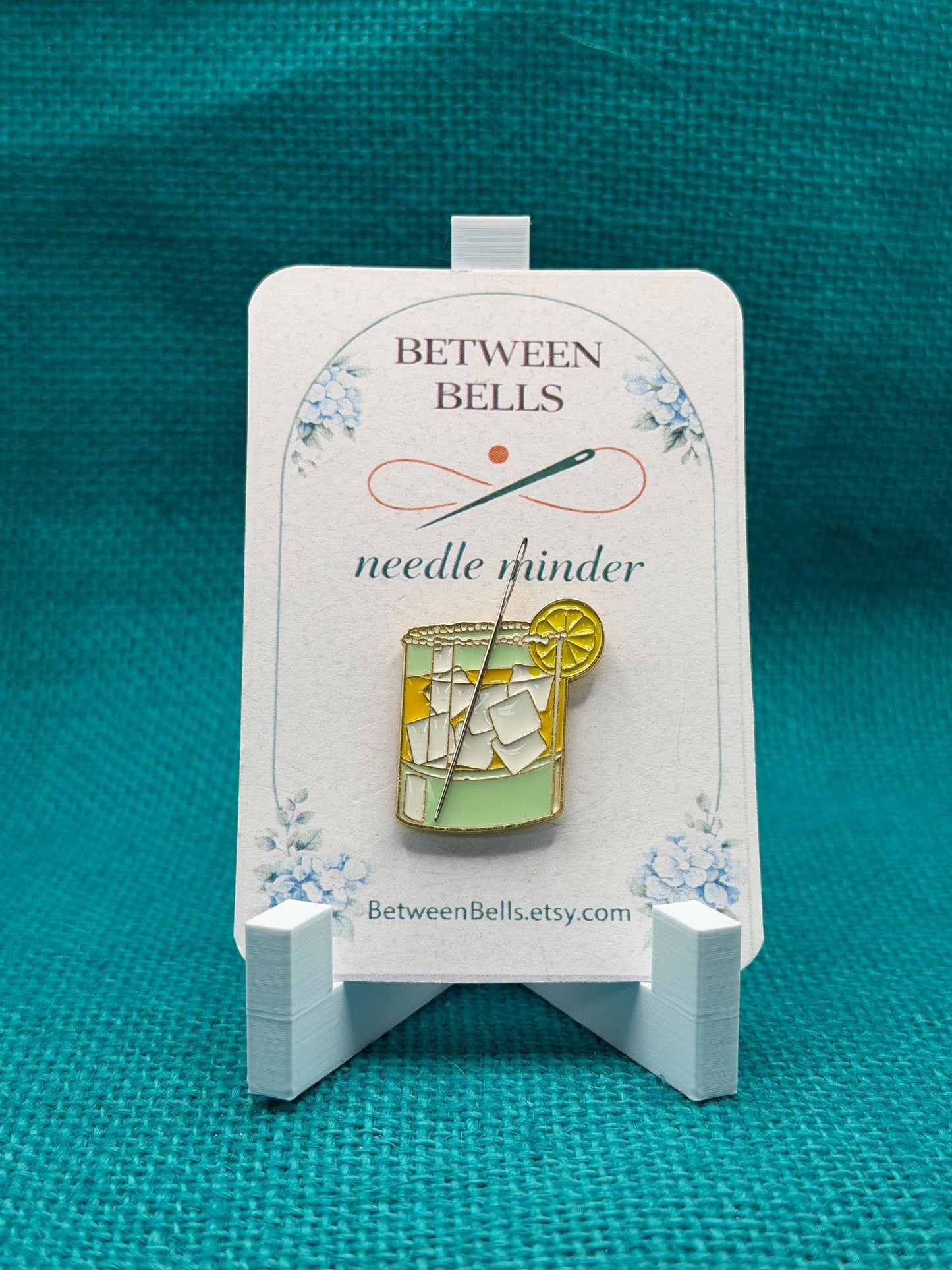 Citrus Cocktail Needle Minder | Lime Drink Magnet | Summer Bar Cart Aesthetic | Refreshing Cocktail Design | Cross Stitch Needle Holder