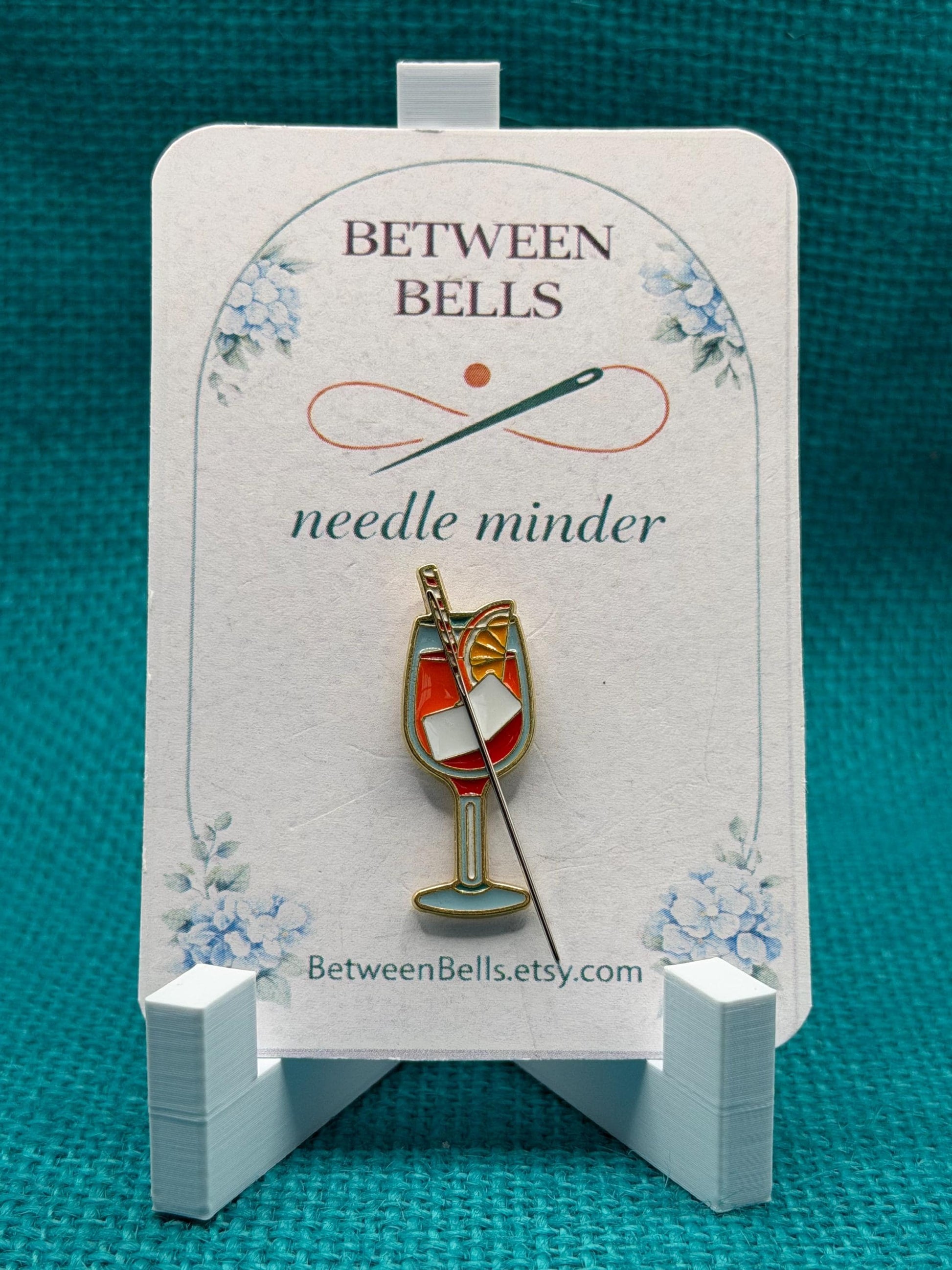 Citrus Cocktail Needle Minder | Iced Drink Magnet | Summer Spritz Design | Bar Cart Aesthetic | Cross Stitch Needle Holder