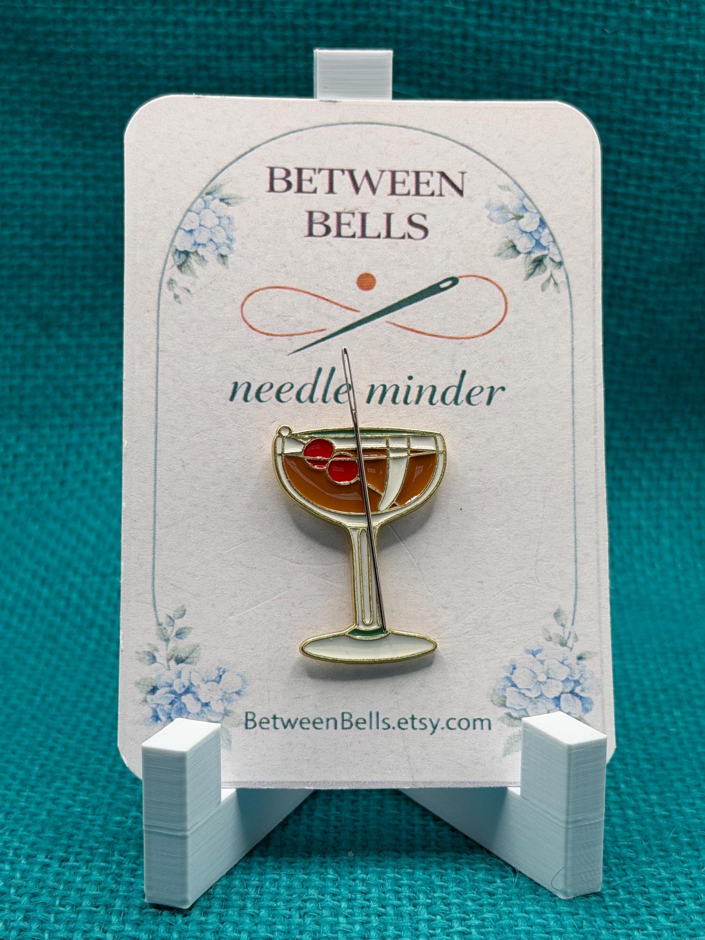 Cherry Cocktail Needle Minder | Vintage Drink Magnet | Bar Cart Aesthetic | Classic Cocktail Design | Cross Stitch Needle Holder