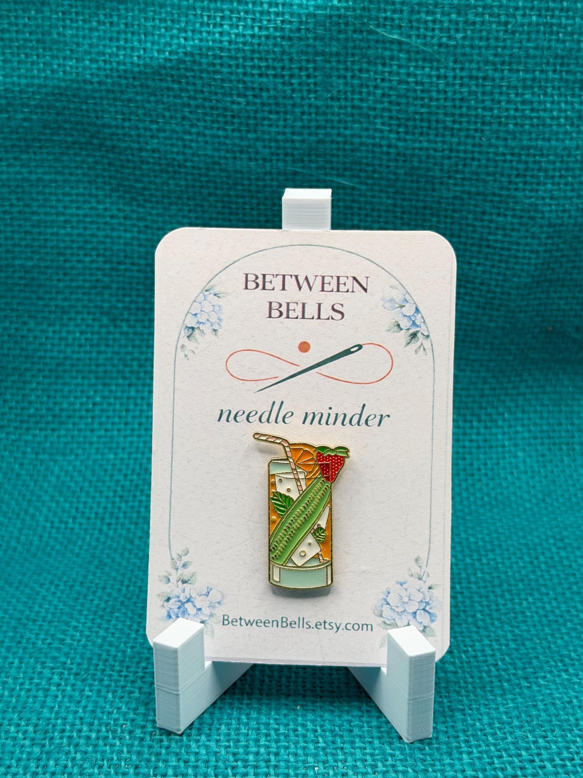 Strawberry Citrus Cocktail Needle Minder | Summer Drink Magnet | Tropical Bar Cart Aesthetic | Cross Stitch Needle Holder