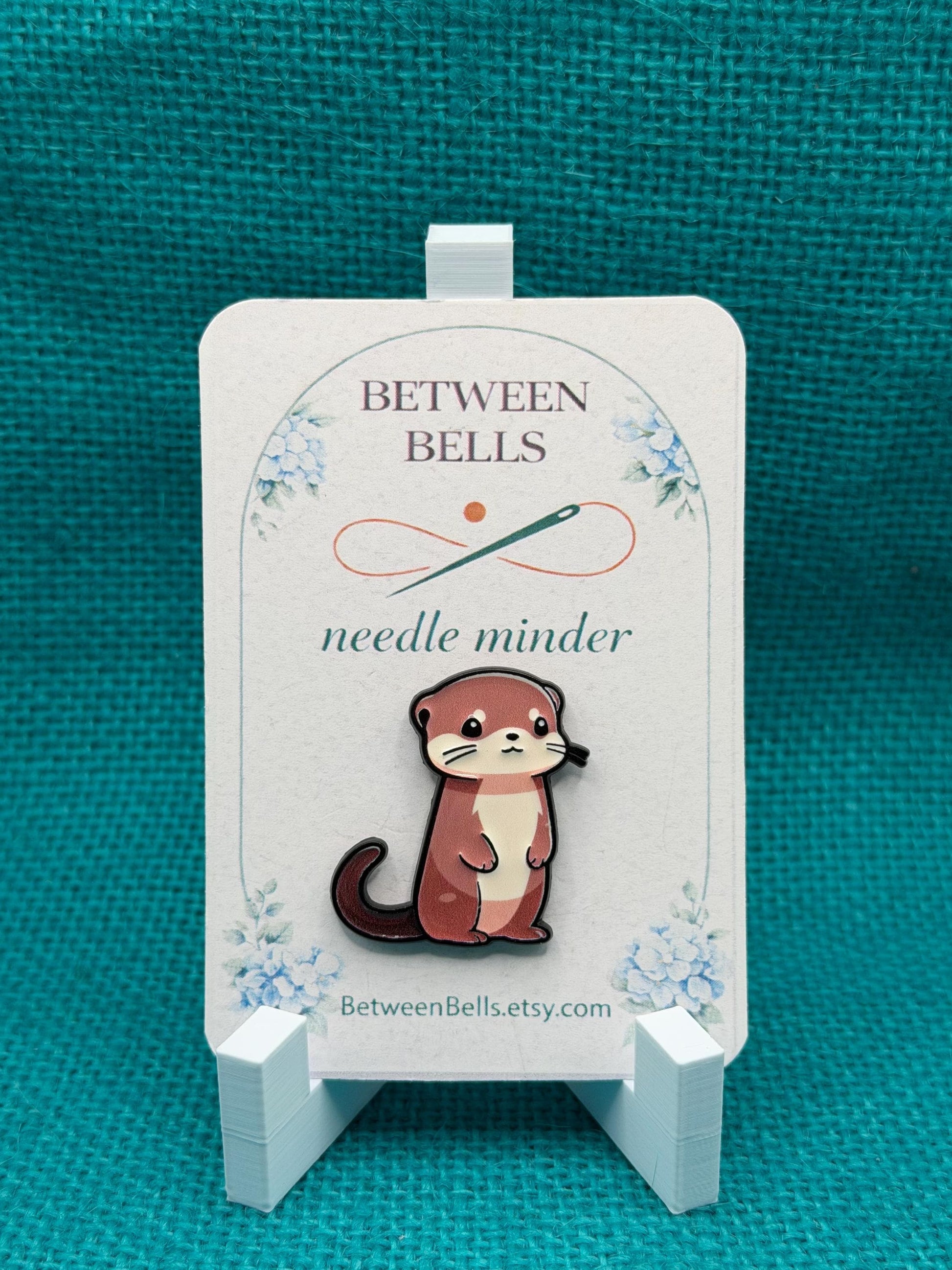 Cute Otter Needle Minder | Adorable River Otter Magnet | Animal Lover Gift | Cross Stitch Needle HolderHolder