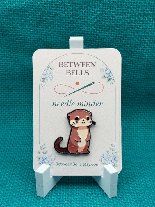 Cute Otter Needle Minder | Adorable River Otter Magnet | Animal Lover Gift | Cross Stitch Needle HolderHolder