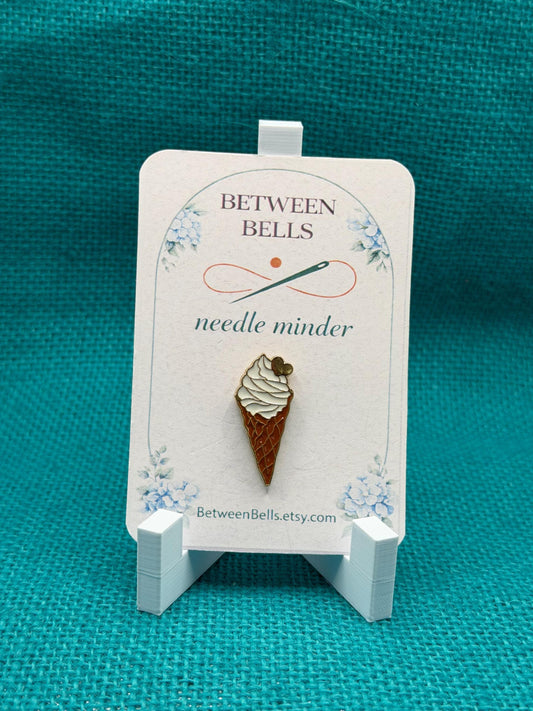 Soft Serve Ice Cream Needle Minder | Sweet Treat Magnet | Dessert Lover Gift | Summer Stitching Accessory