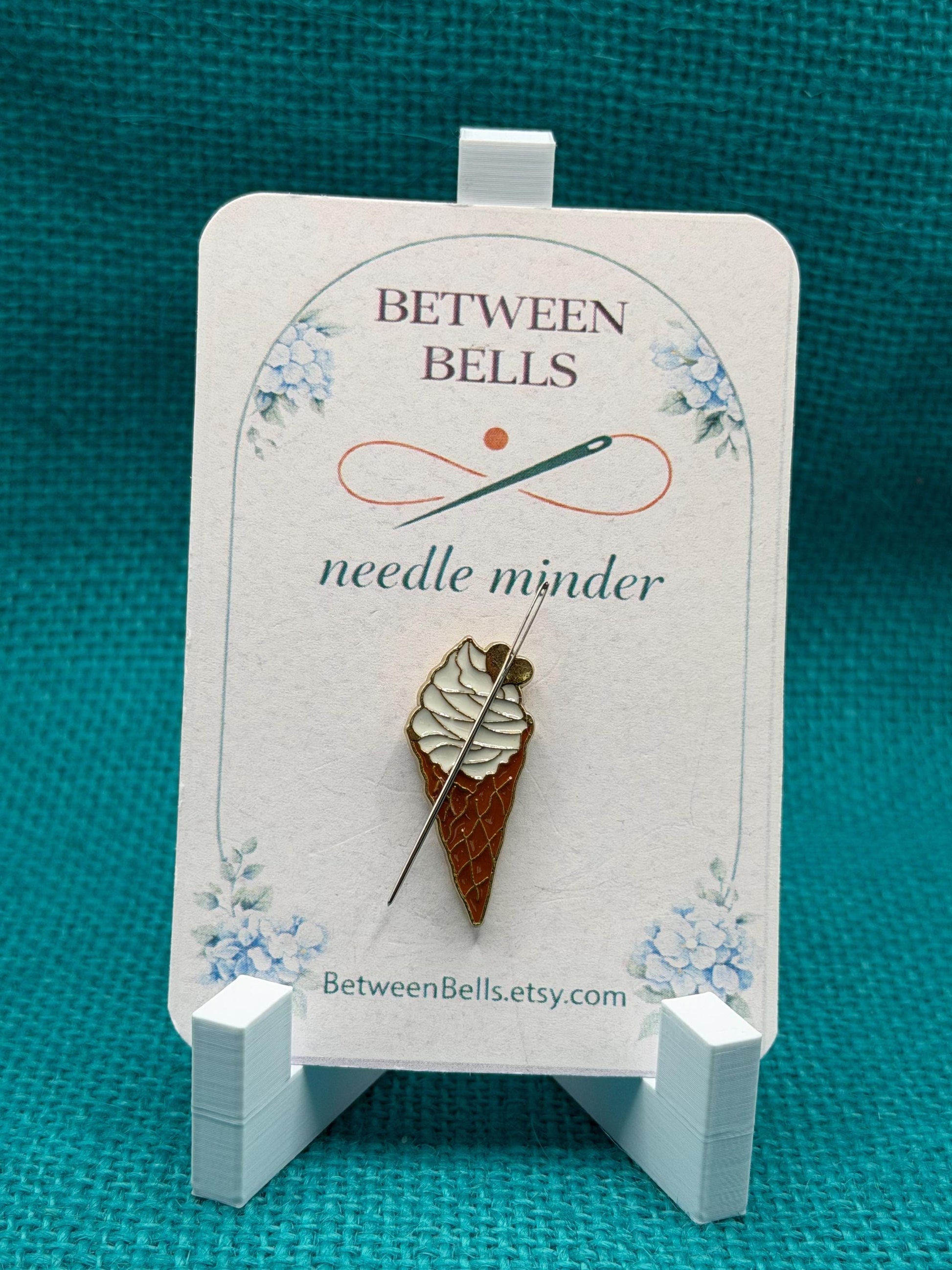 Soft Serve Ice Cream Needle Minder | Sweet Treat Magnet | Dessert Lover Gift | Summer Stitching Accessory